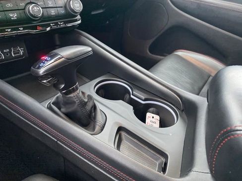 Used 2024 Dodge Durango GT image 13