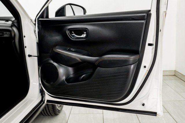 Used 2023 Honda HR-V Sport image 47