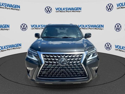 Used 2023 Lexus GX 460 Premium w/ Premium Package AWD/4WD image 17