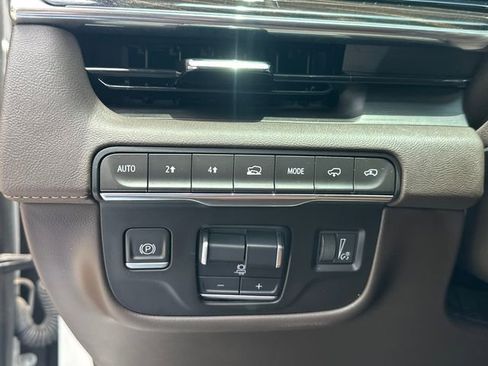 Used 2023 Cadillac Escalade ESV Sport w/ Touring Package AWD/4WD image 25