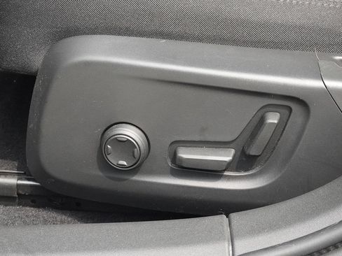 Used 2023 Polestar Polestar 2 w/ Pilot Pack FWD image 29