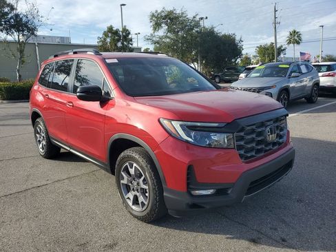 Used 2023 Honda Passport TrailSport image 9