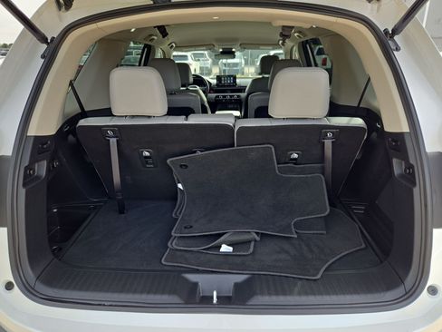 Certified 2025 Honda Pilot EX-L image 28