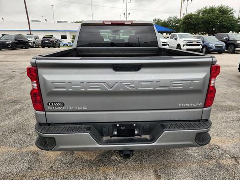 Used 2025 Chevrolet Silverado 1500 Custom RWD image 5