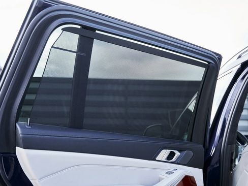 Used 2024 BMW ALPINA XB7 image 56