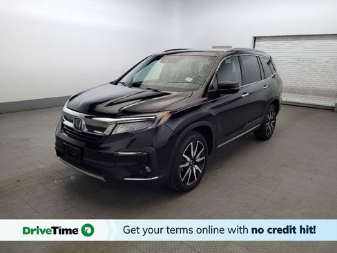 Used 2022 Honda Pilot Touring image 1