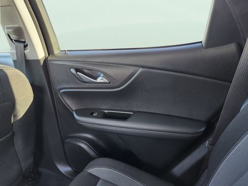 Used 2024 Chevrolet Blazer LT FWD image 29