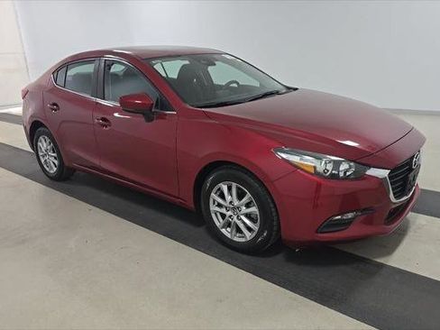 Used 2018 MAZDA MAZDA3 Sport w/ Preferred Equipment Package FWD image 4