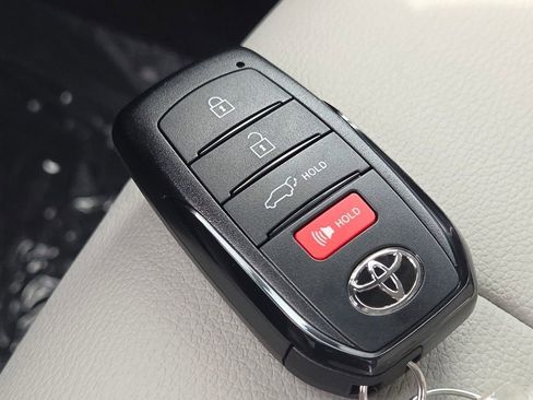 New 2026 Toyota Grand Highlander AWD image 36
