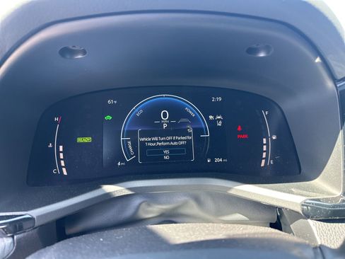 Certified 2026 Toyota Camry SE w/ Convenience Package FWD image 9