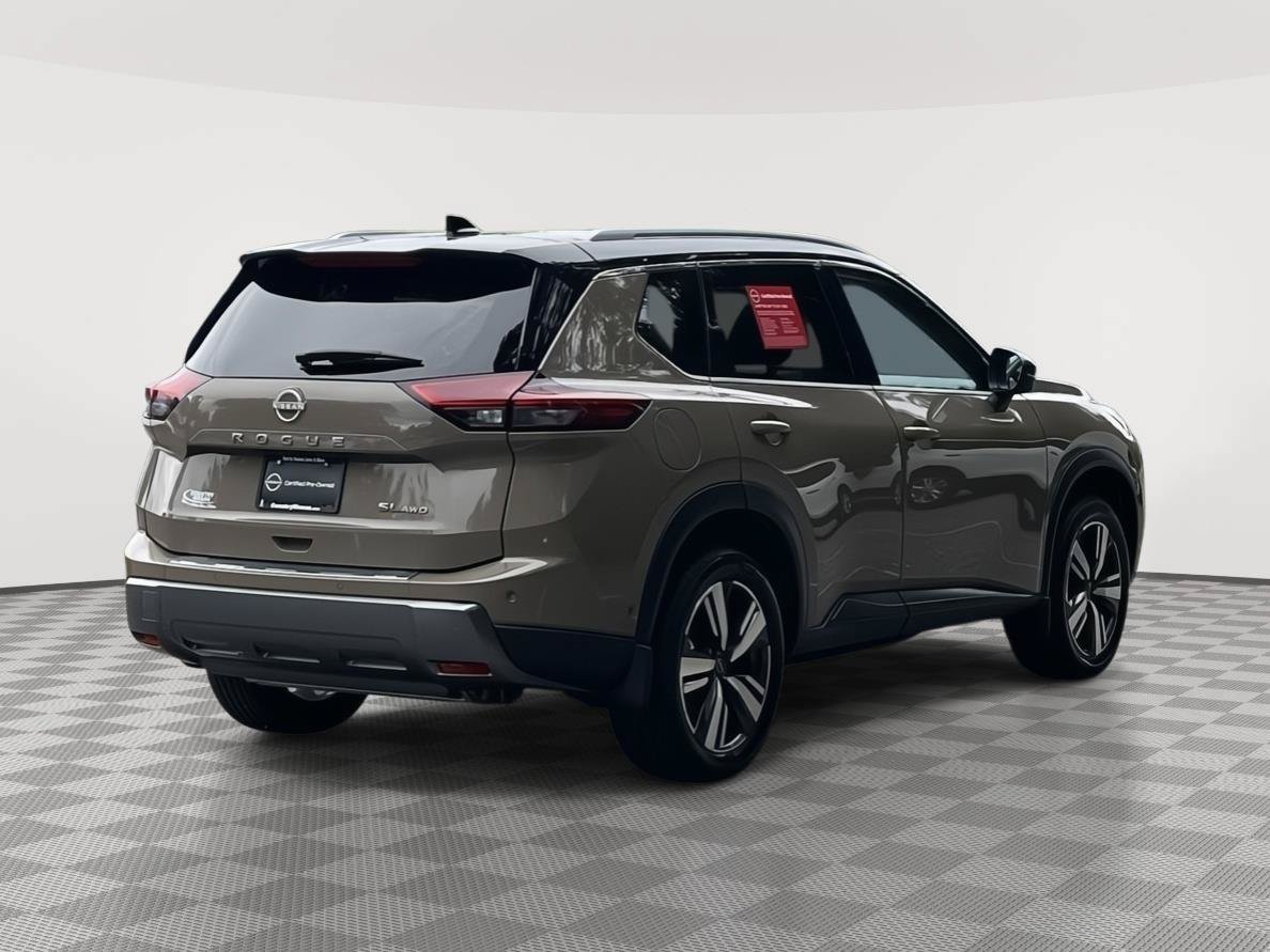 Certified 2024 Nissan Rogue SL w/ SL Premium Package AWD/4WD image 5