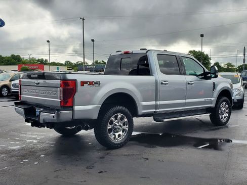 Used 2022 Ford F350 Lariat w/ Chrome Package AWD/4WD image 4