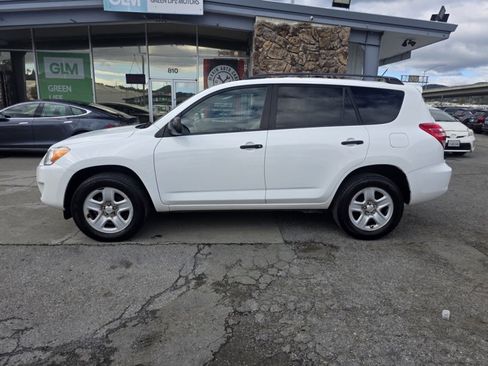 Used 2012 Toyota RAV4 FWD w/ Value Pkg image 8