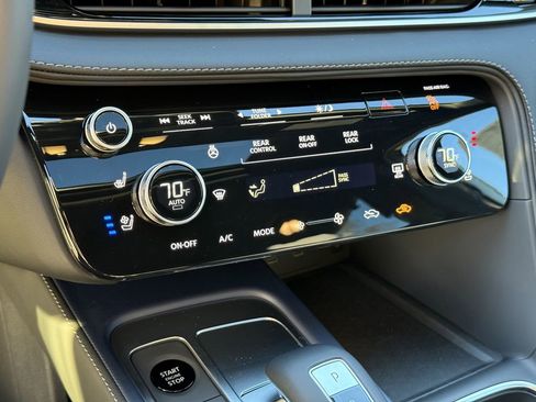 New 2026 INFINITI QX60 Sport image 22