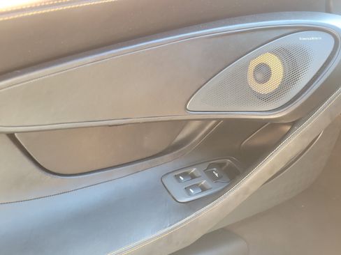 Used 2017 McLaren 570S image 10