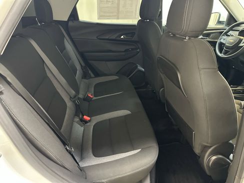 Certified 2023 Chevrolet TrailBlazer LT w/ Convenience Package image 19
