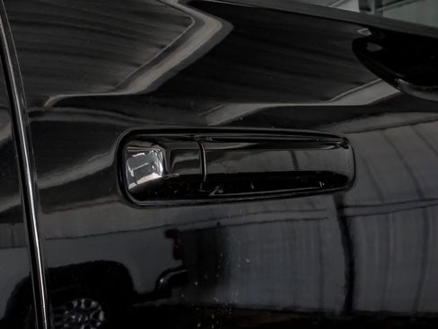 Used 2018 RAM 1500 Big Horn AWD/4WD image 40