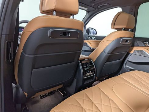 New 2026 BMW X5 xDrive40i w/ M Sport Package AWD/4WD image 33