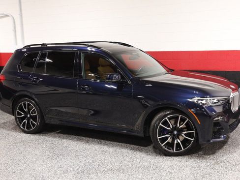 Used 2019 BMW X7 xDrive50i w/ M Sport Package AWD/4WD image 2