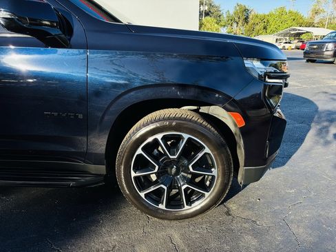 Used 2022 Chevrolet Tahoe RST w/ Luxury Package image 3