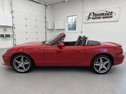 Used 2004 MAZDA MX-5 Miata MAZDASPEED image 8