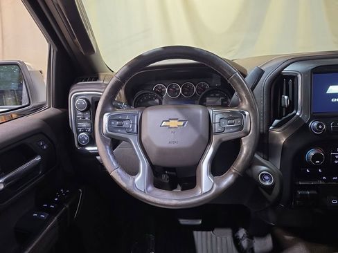 Used 2019 Chevrolet Silverado 1500 LT w/ All-Star Edition image 11