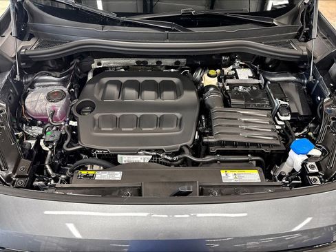New 2026 Volkswagen Tiguan SE R-Line FWD image 12