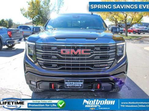 Used 2023 GMC Sierra 1500 AT4 w/ AT4 Preferred Package AWD/4WD image 5