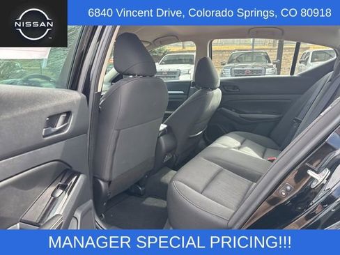 Used 2023 Nissan Altima 2.5 SV FWD image 23