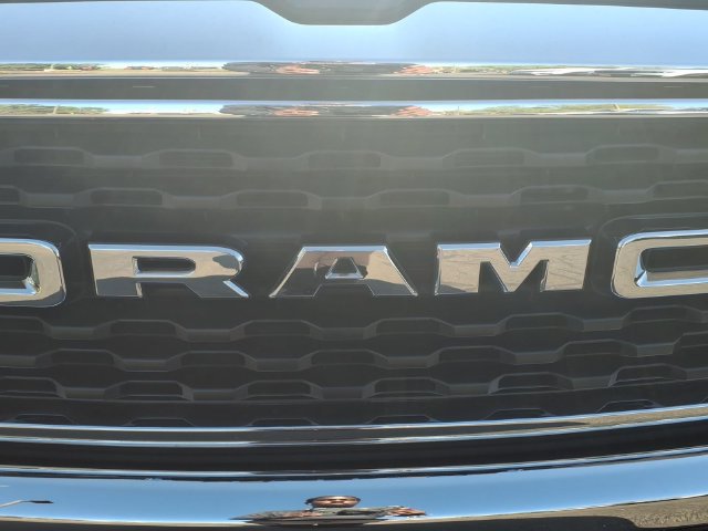 Used 2023 RAM 1500 Big Horn AWD/4WD image 14