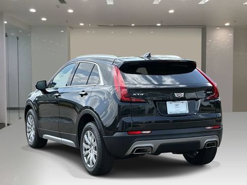 Used 2023 Cadillac XT4 Premium Luxury w/ Driver Assist Package FWD image 3