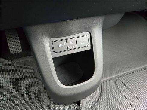 New 2026 Hyundai Ioniq 5 SEL image 20