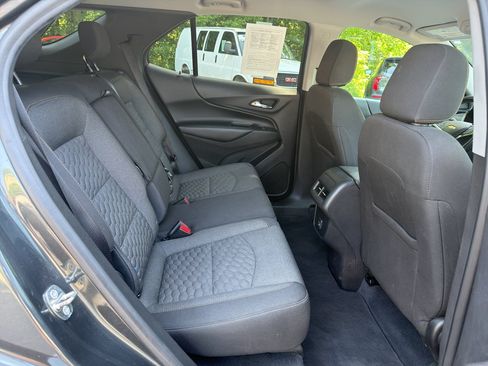 Used 2020 Chevrolet Equinox LT AWD/4WD image 30