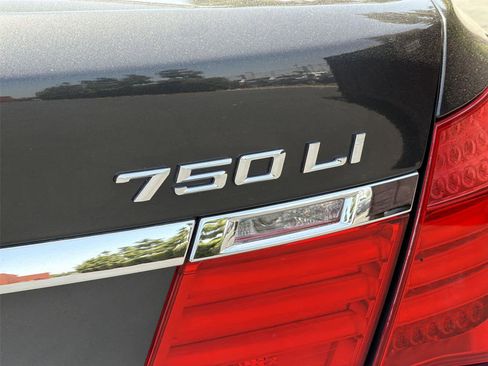 Used 2012 BMW 750Li RWD image 8