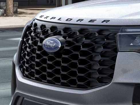 New 2026 Ford Explorer ST-Line AWD/4WD image 17