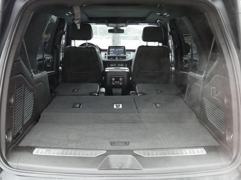 Used 2021 Chevrolet Tahoe Z71 image 29