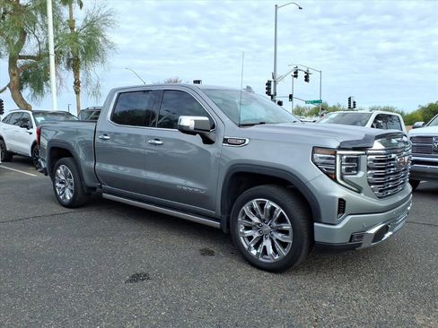 Used 2023 GMC Sierra 1500 Denali w/ Denali Reserve Package image 3