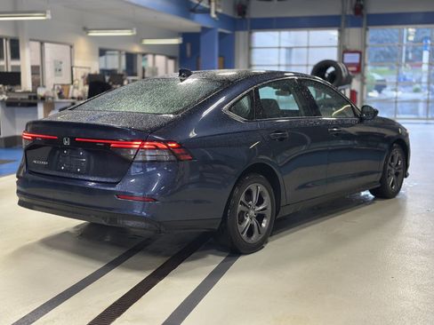 Used 2023 Honda Accord EX image 5
