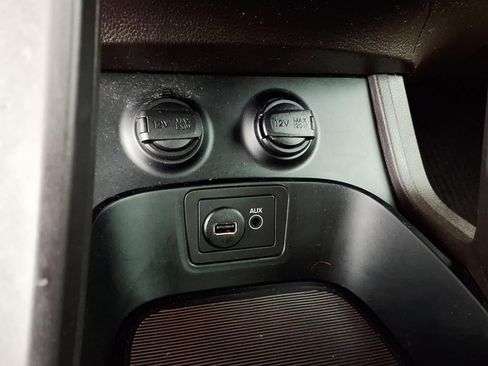 Used 2018 Hyundai Santa Fe Sport FWD image 20