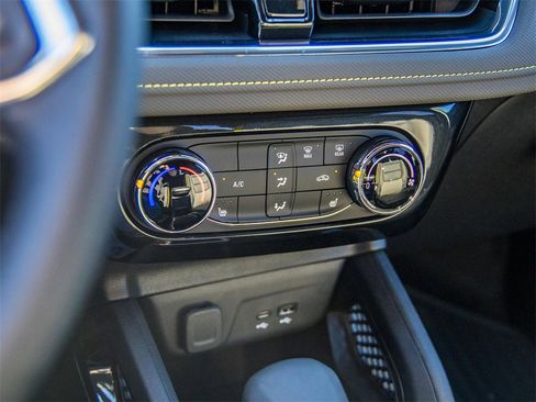 New 2025 Chevrolet TrailBlazer ACTIV w/ Driver Confidence Package image 23