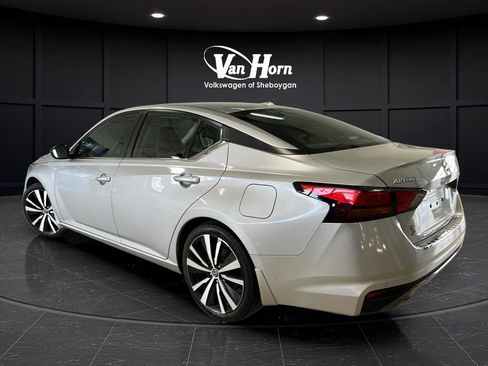 Used 2021 Nissan Altima 2.5 SR w/ SR Premium Package FWD image 5