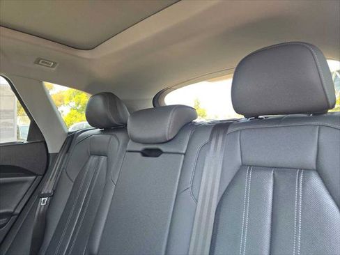 New 2025 Audi Q5 Prestige image 17