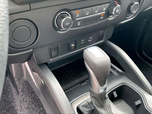New 2026 Nissan Frontier S image 14