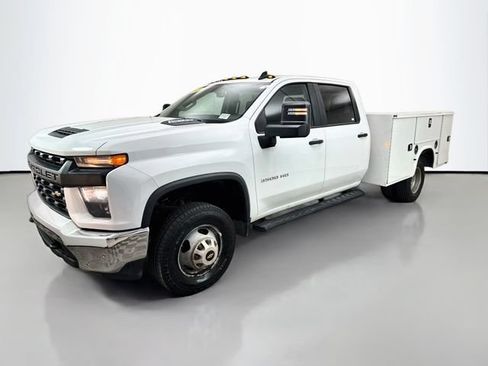 Used 2023 Chevrolet Silverado 3500 W/T w/ WT Convenience Package AWD/4WD image 3