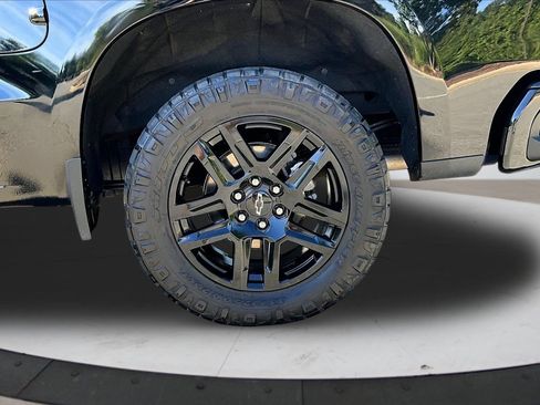 Used 2024 Chevrolet Silverado 1500 High Country w/ Midnight Edition AWD/4WD image 34