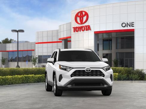 New 2025 Toyota RAV4 XLE image 92