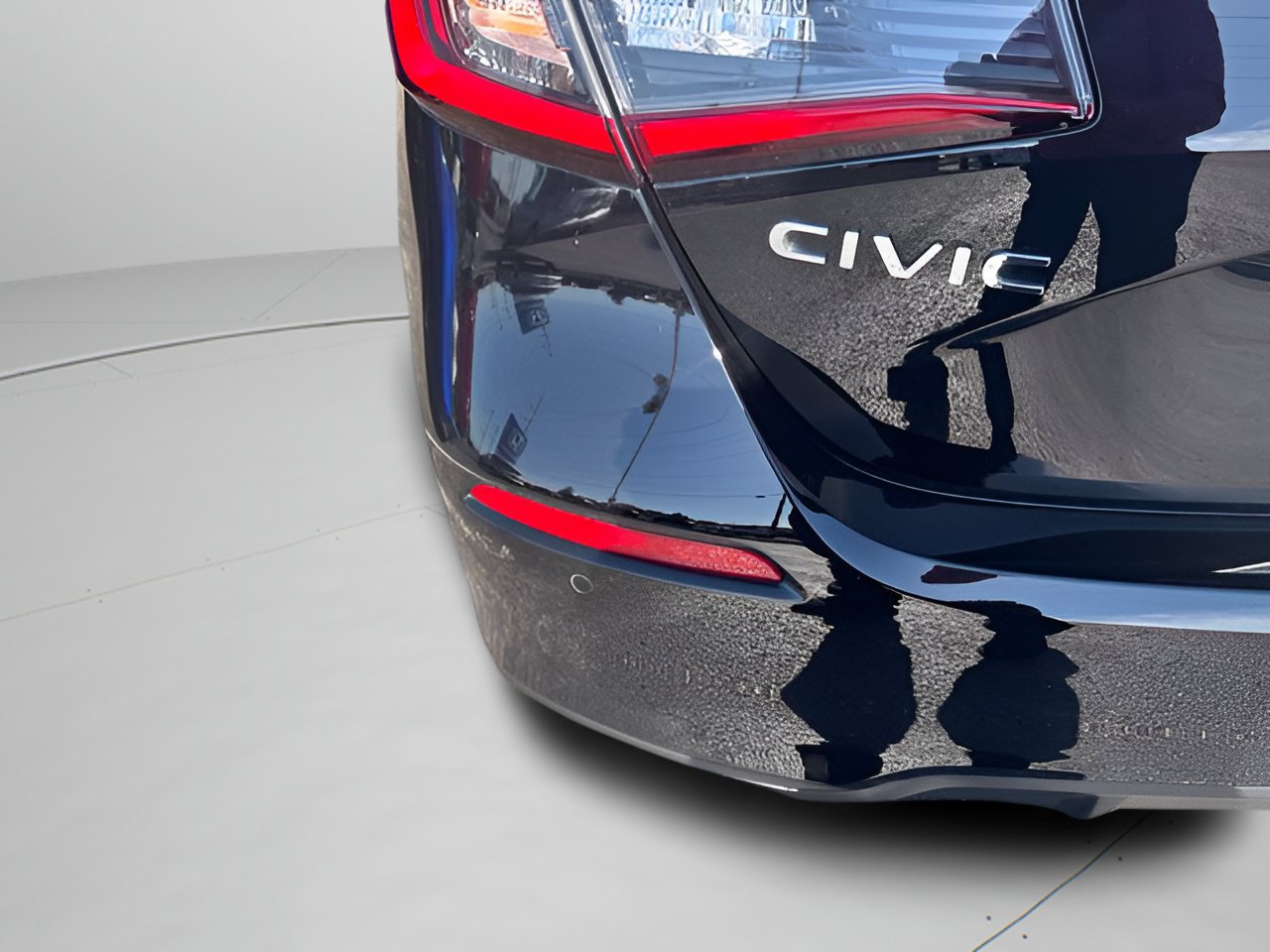 Used 2024 Honda Civic Sport Touring image 9