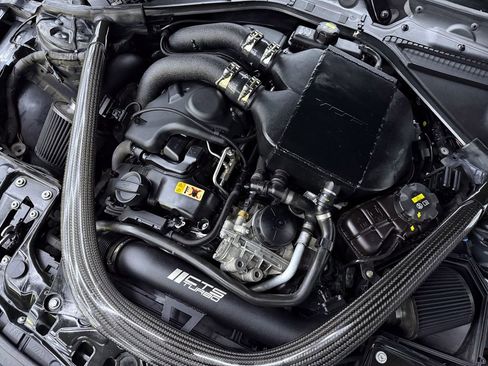 Used 2018 BMW M4 Coupe RWD image 26