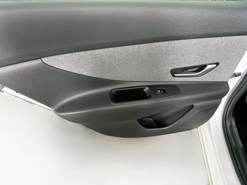Used 2024 Hyundai Elantra Limited FWD image 26