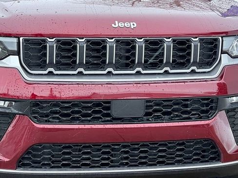 New 2026 Jeep Grand Cherokee Limited w/ Trailer Tow Package AWD/4WD image 42